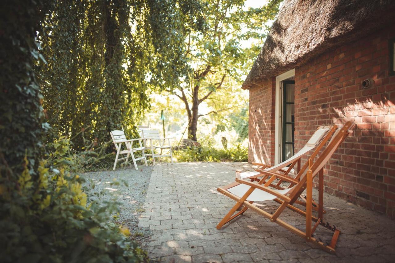 Villa Haus Kaethe Am Deich Balje Esterno foto